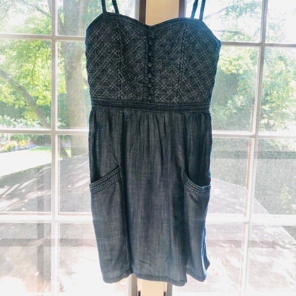 American Eagle Denim Dress - Picture 2 of 5